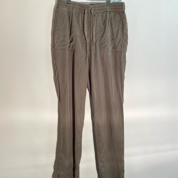 Renuar - Ladies lounge/jogger style pants. Size S - Picture 1 of 10